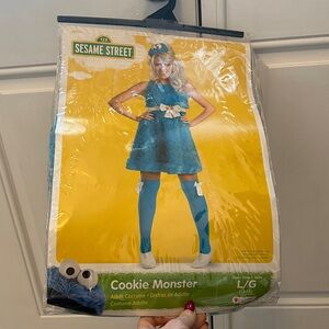 Sesame Street Cookie Monster Adult Costume - Vibrant Blue